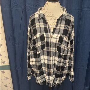 Women’s AVA & VIV Long sleeve Flannel
